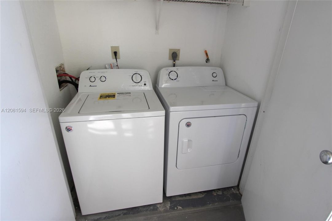 For Rent: $1,975 (2 beds, 2 baths, 992 Square Feet)