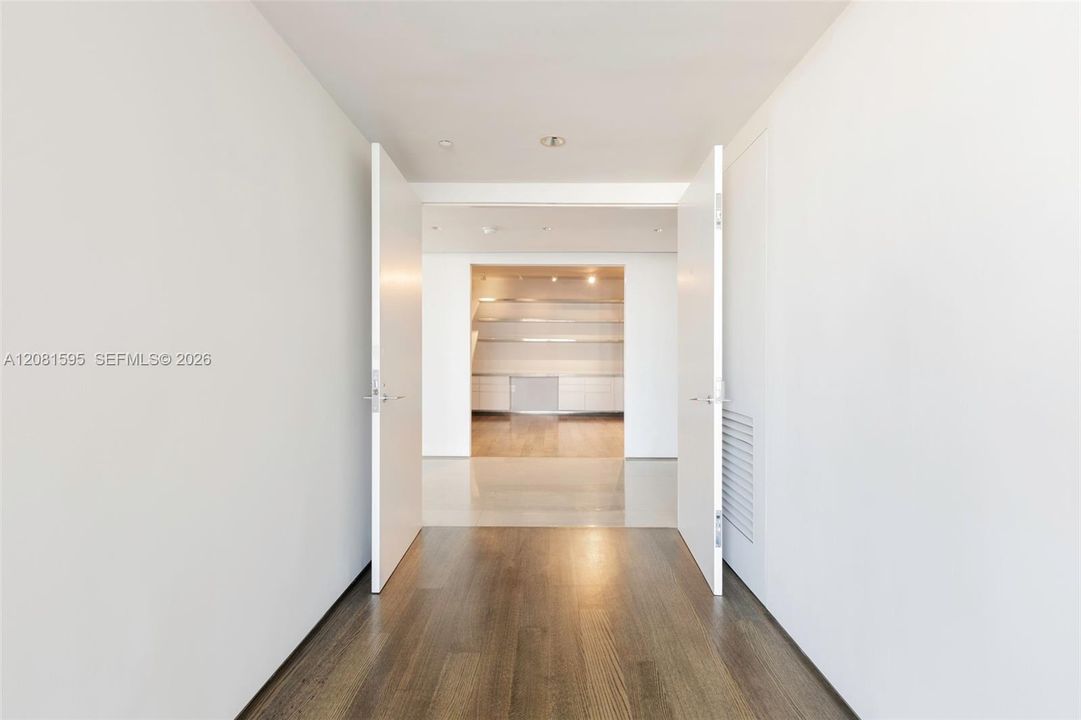 В аренду: $30,000 (4 спален, 5 ванн, 3979 Квадратных фут)