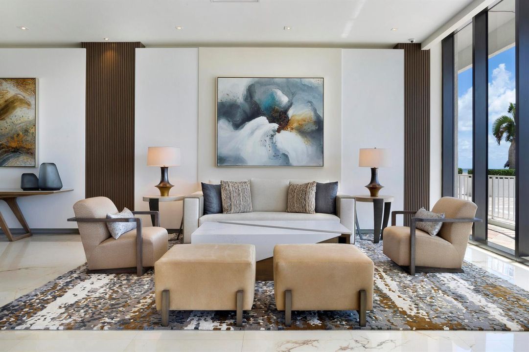 LOBBY SEATING