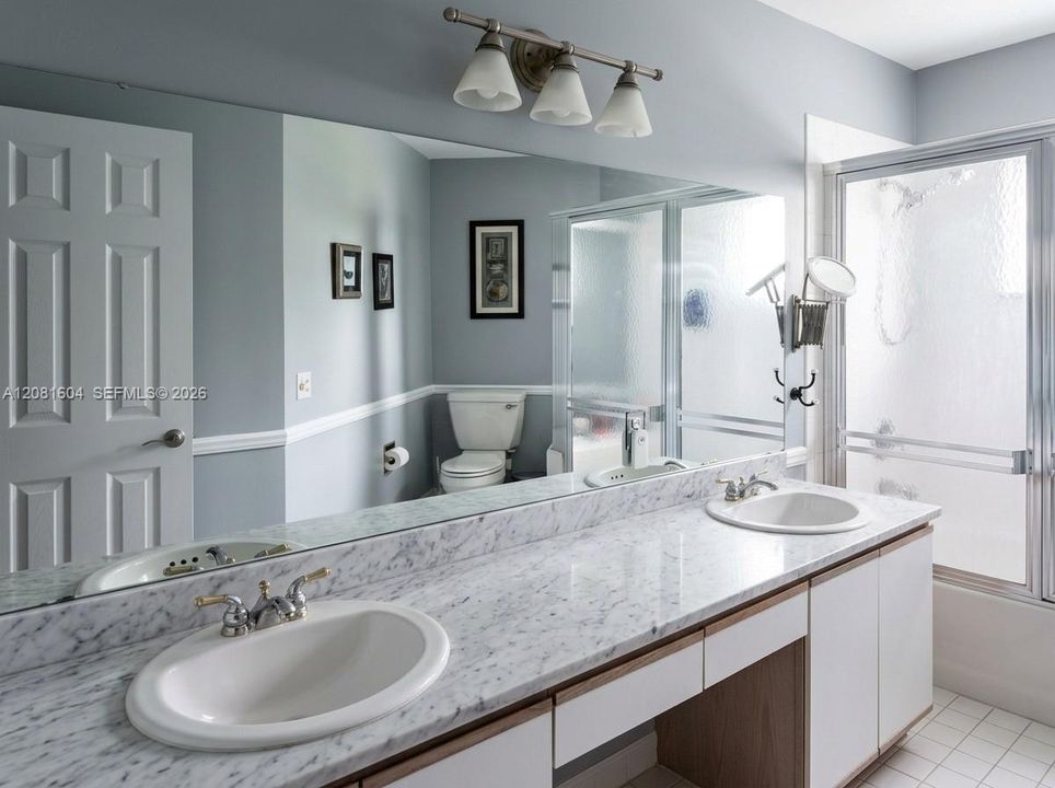 For Rent: $4,100 (3 beds, 2 baths, 1362 Square Feet)