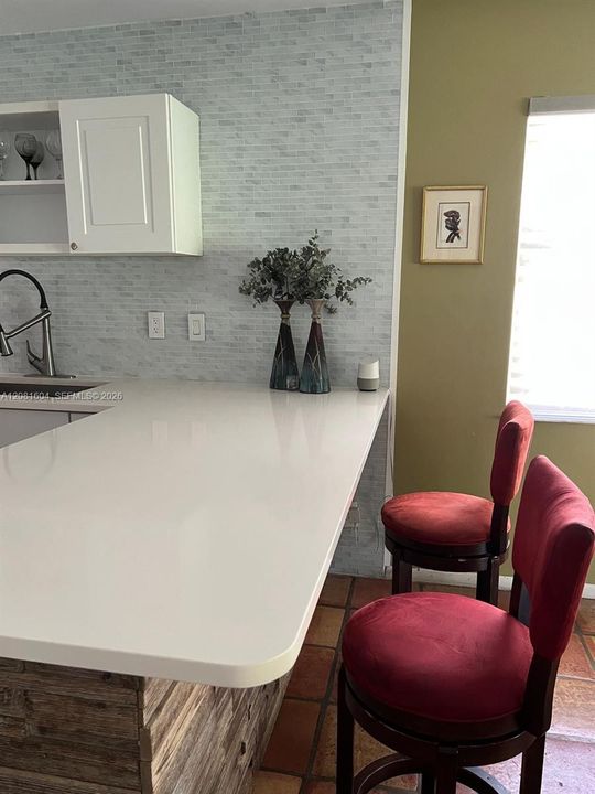 For Rent: $4,100 (3 beds, 2 baths, 1362 Square Feet)