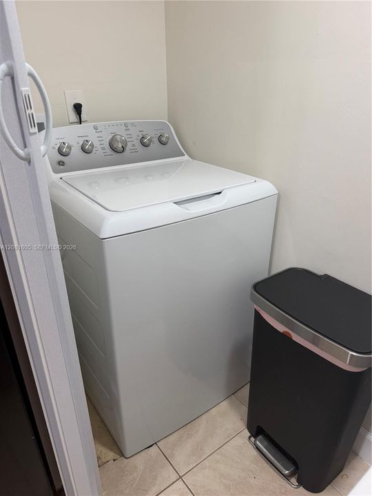 En Renta: $1,750 (1 camas, 1 baños, 700 Pies cuadrados)
