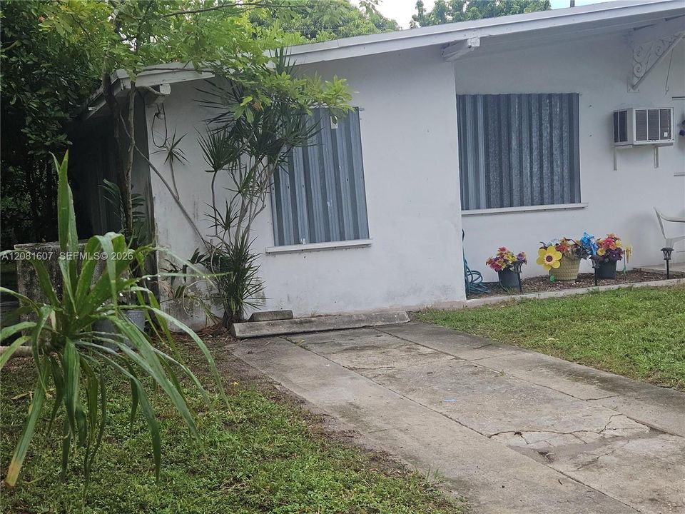 View SW side