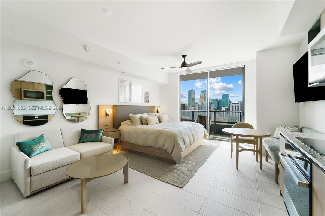 En Venta: $405,000 (0 camas, 1 baños, 367 Pies cuadrados)