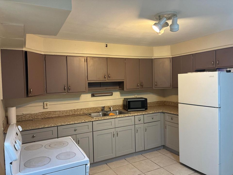 Large Open Kitchen