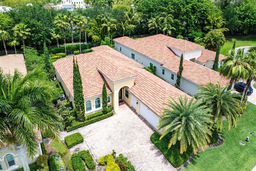 032-12121SunnydaleDrive-Wellington-FL-33