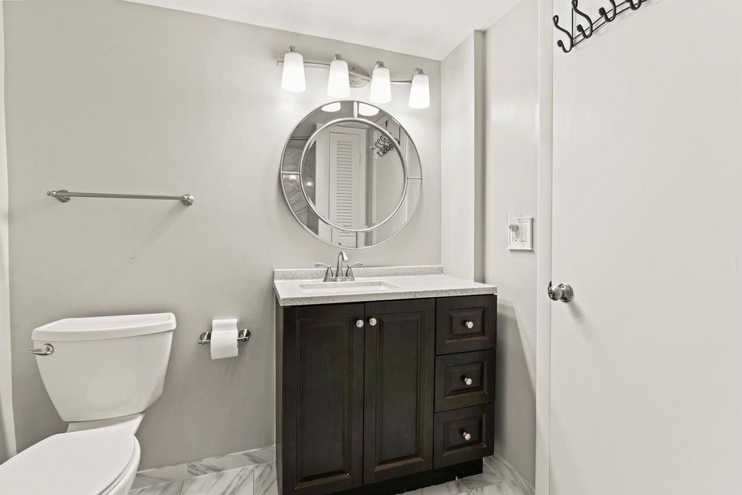 Updated Guest Bathroom