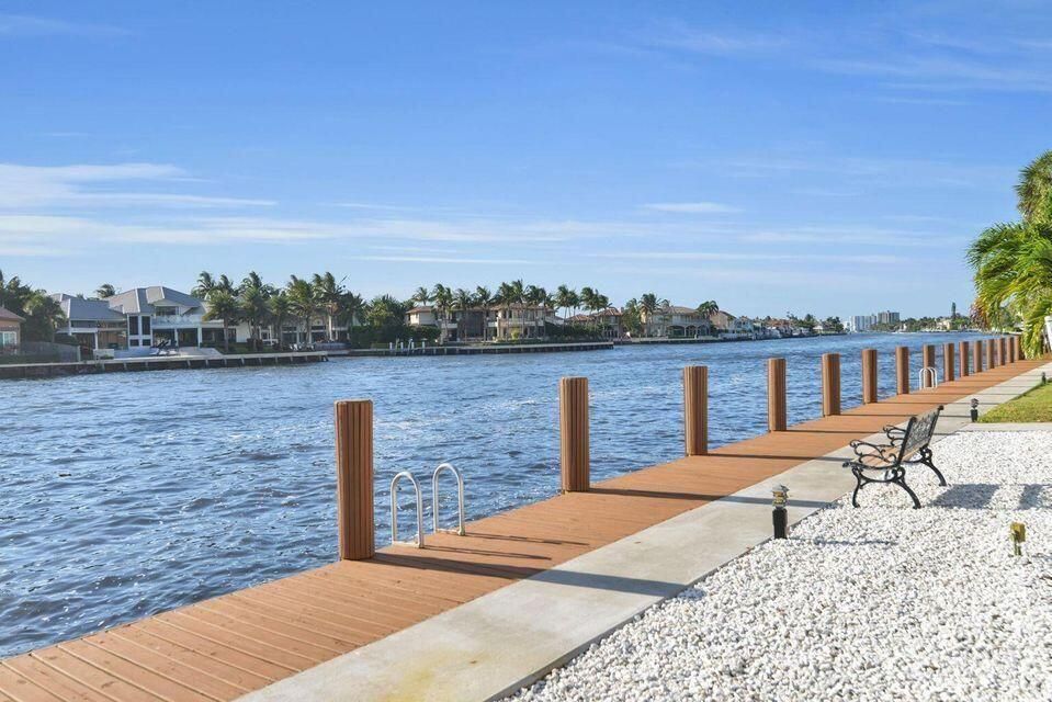 Common Dock