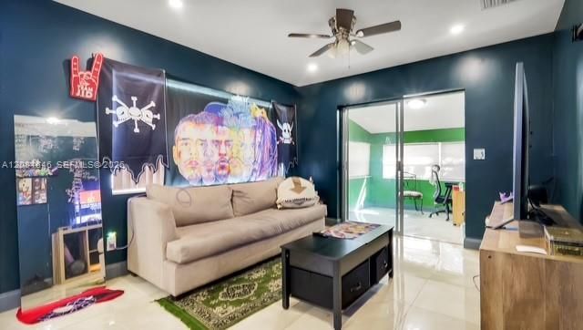 Active With Contract: $325,000 (3 beds, 1 baths, 1020 Square Feet)