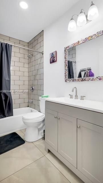 Active With Contract: $325,000 (3 beds, 1 baths, 1020 Square Feet)