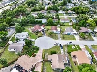 Active With Contract: $325,000 (3 beds, 1 baths, 1020 Square Feet)