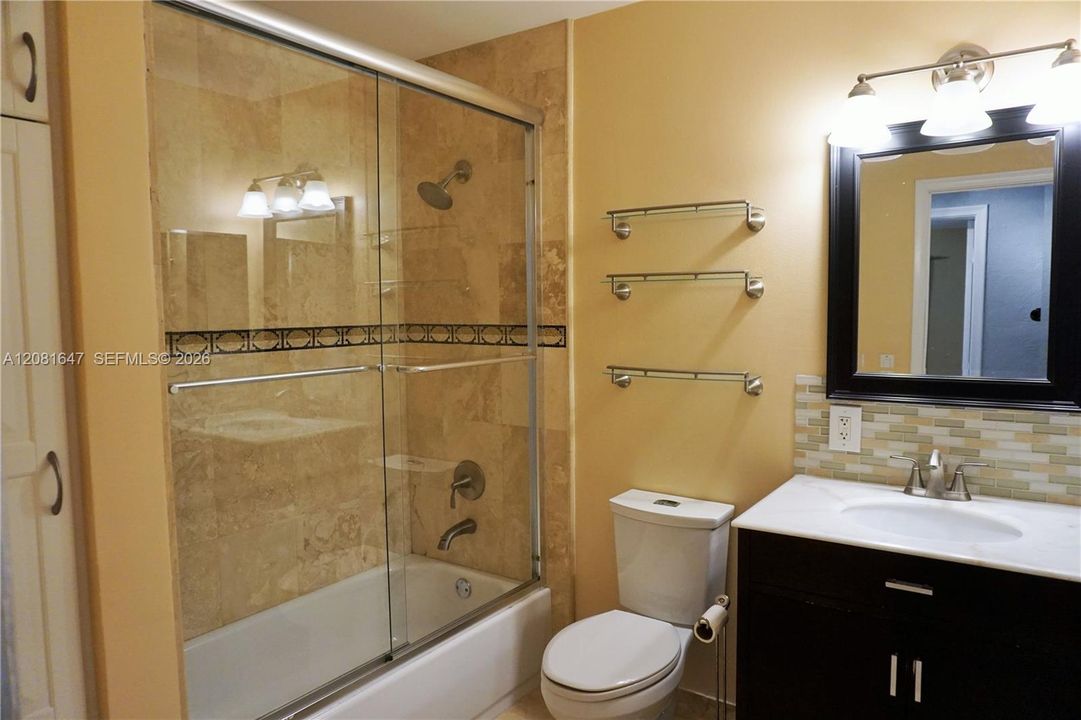 En Renta: $3,600 (3 camas, 2 baños, 1356 Pies cuadrados)
