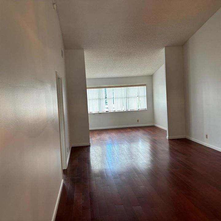 08-living-room