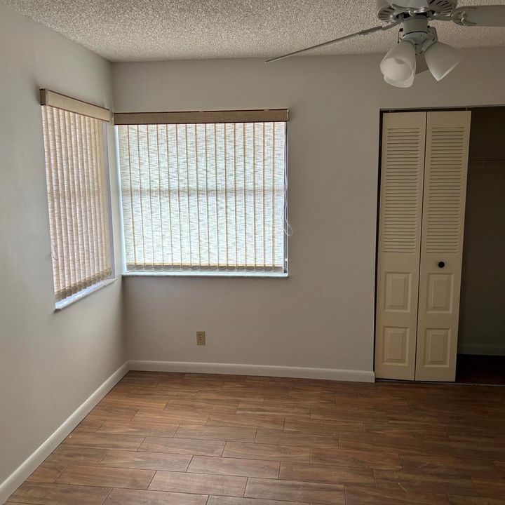 17-bedroom-2