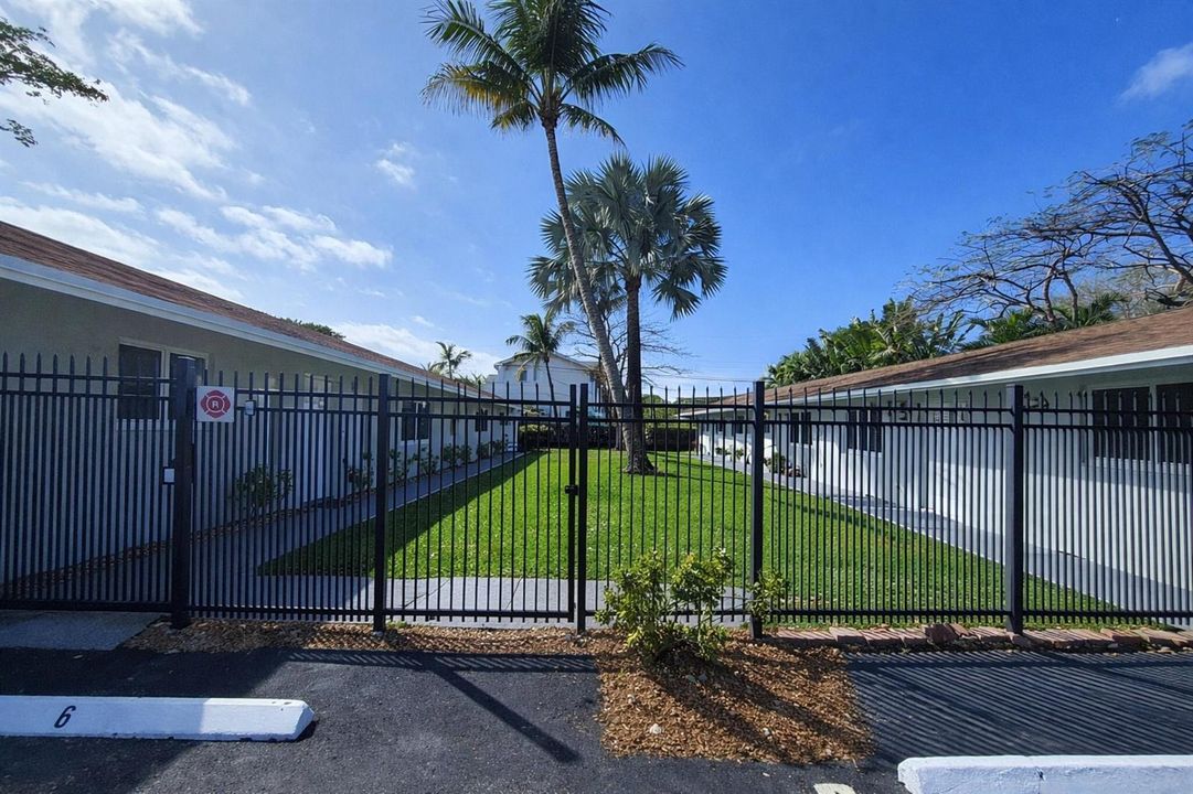 Greenwood_Gate