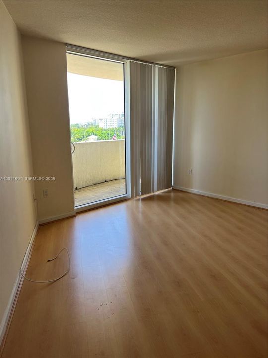 En Venta: $332,500 (1 camas, 1 baños, 860 Pies cuadrados)