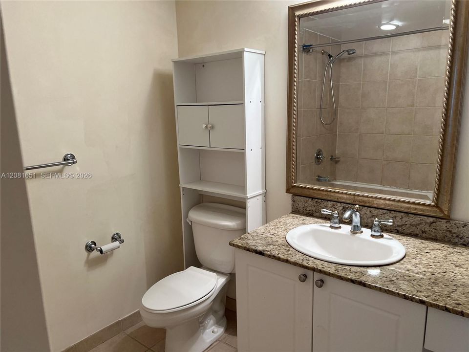 En Venta: $332,500 (1 camas, 1 baños, 860 Pies cuadrados)