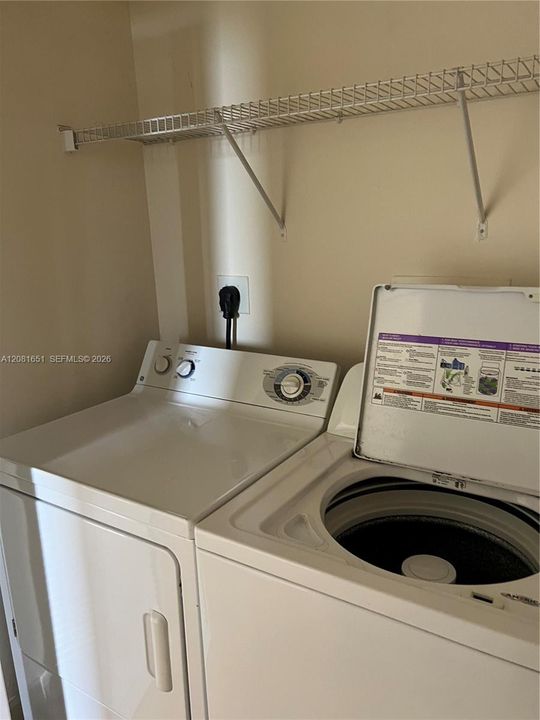 En Venta: $332,500 (1 camas, 1 baños, 860 Pies cuadrados)