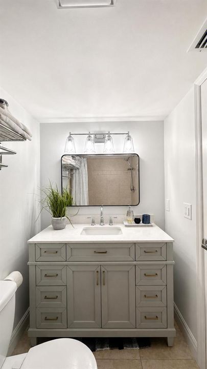 PRIMAARY BATHROOM