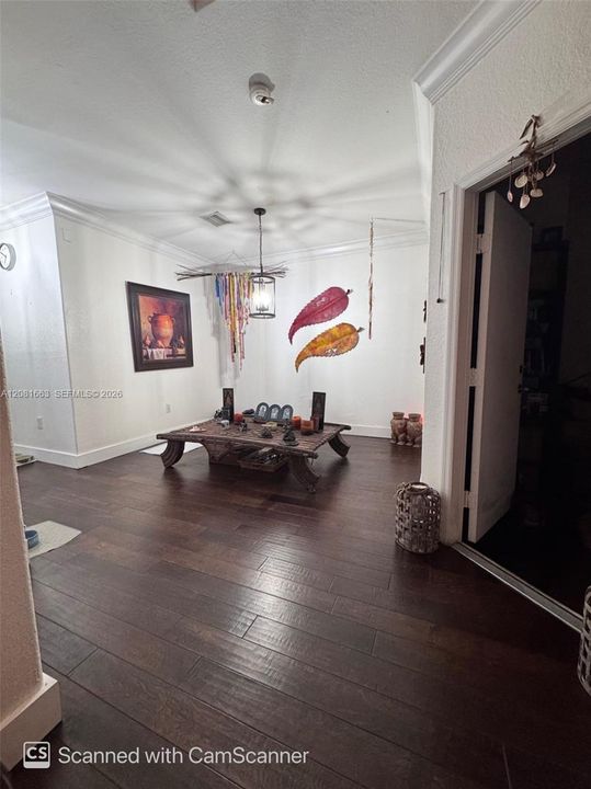 For Rent: $3,100 (3 beds, 3 baths, 1775 Square Feet)