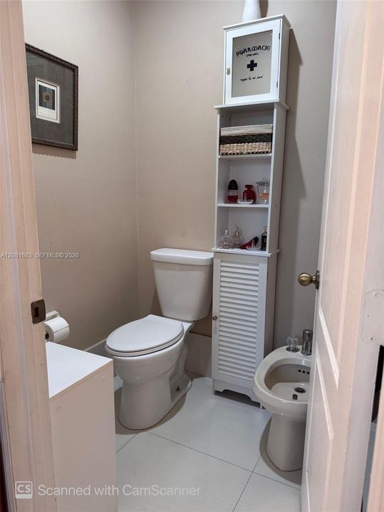 For Rent: $3,100 (3 beds, 3 baths, 1775 Square Feet)