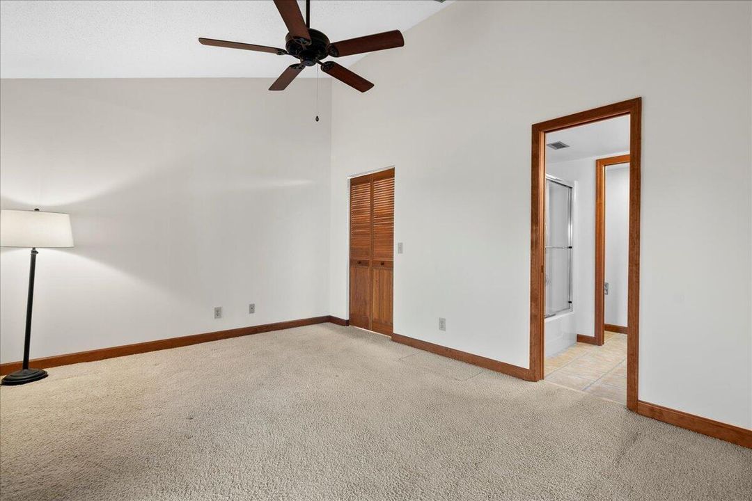 1481 NE 14th Court 7,