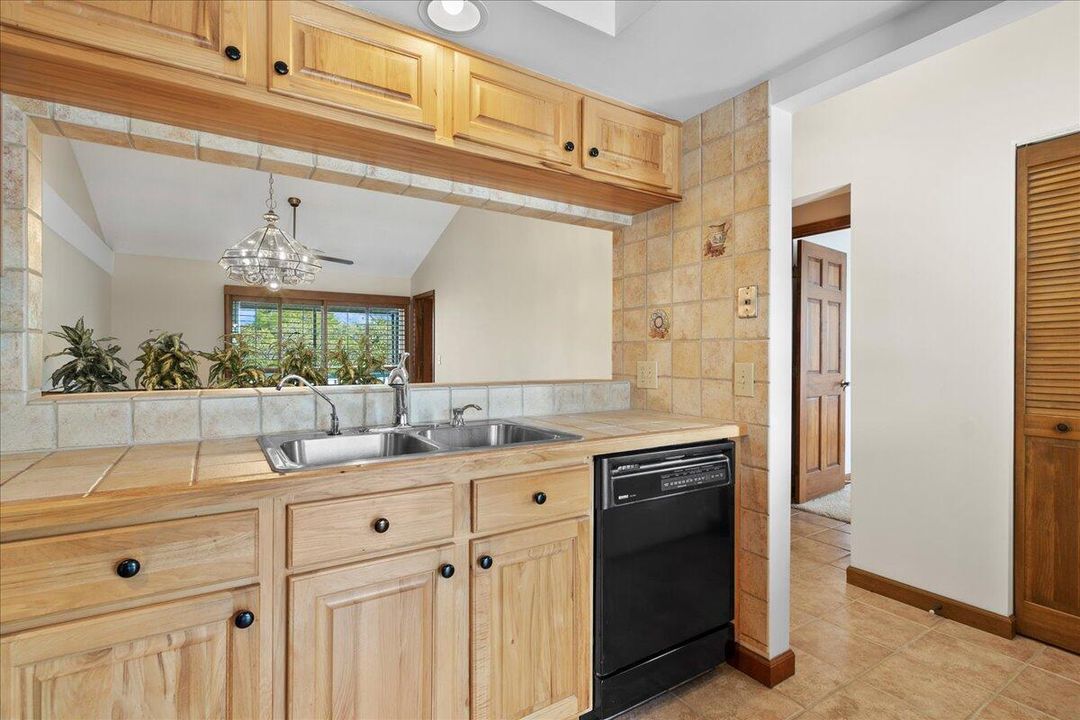 1481 NE 14th Court 7,