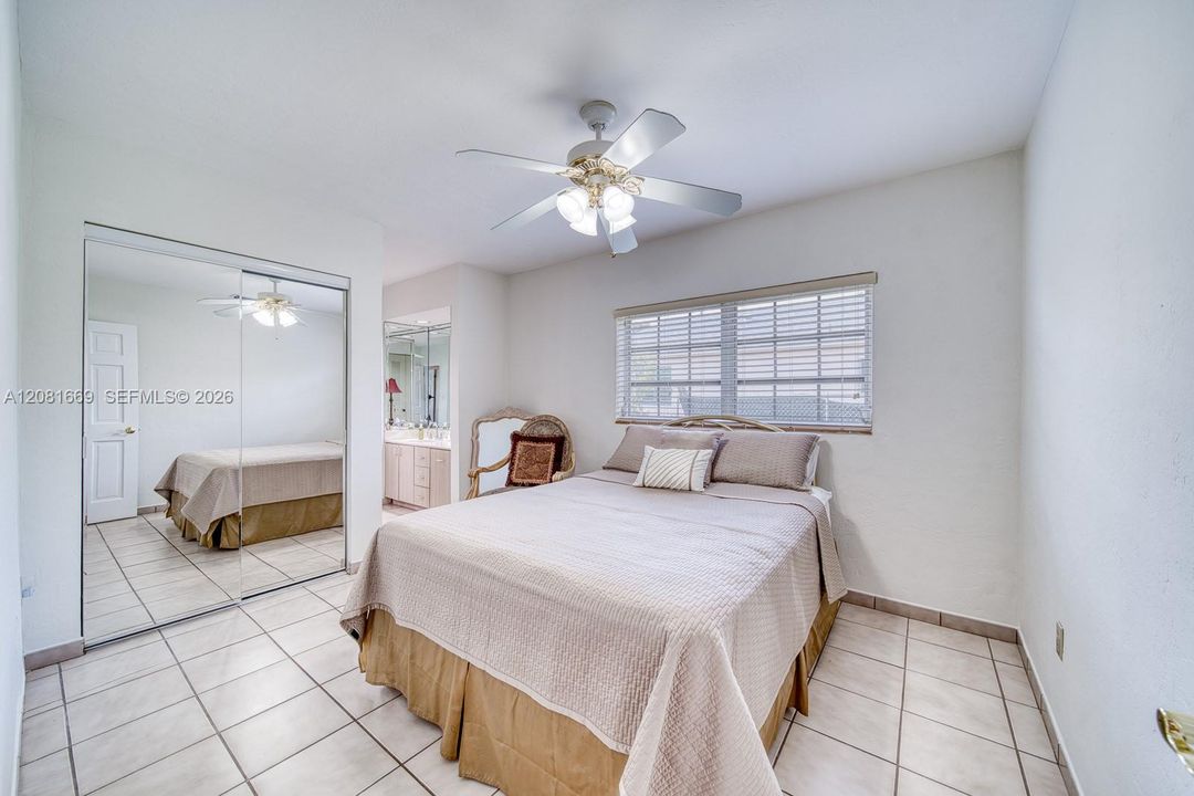 En Venta: $750,000 (4 camas, 2 baños, 1663 Pies cuadrados)