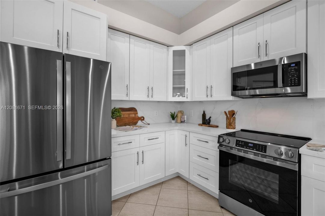 En Venta: $920,000 (4 camas, 3 baños, 2444 Pies cuadrados)