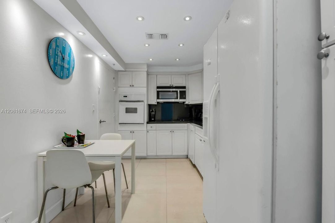 На продажу: $482,000 (1 спален, 1 ванн, 874 Квадратных фут)