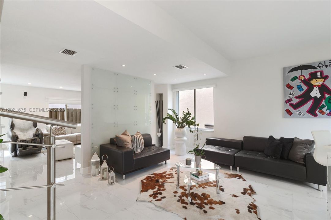 En Venta: $849,000 (3 camas, 2 baños, 1886 Pies cuadrados)