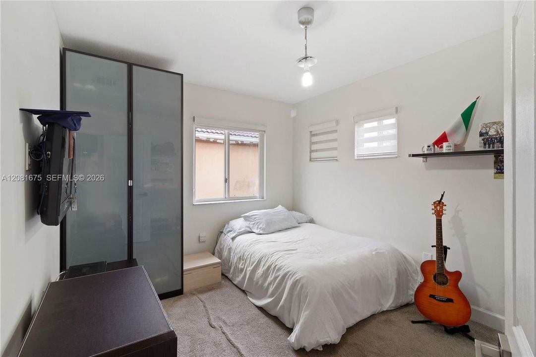 En Venta: $849,000 (3 camas, 2 baños, 1886 Pies cuadrados)