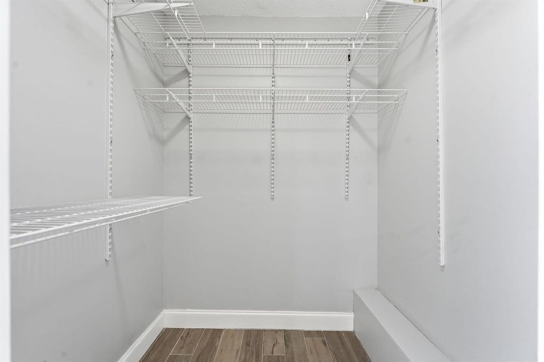 Walk In Closet