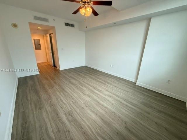 В аренду: $2,900 (2 спален, 2 ванн, 1160 Квадратных фут)