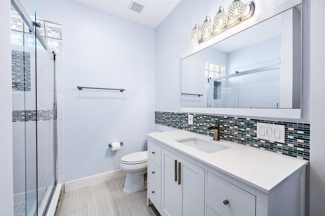 123 Augusta Ct-14