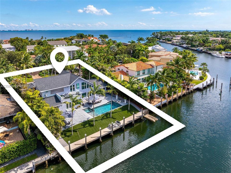 For Sale: $11,399,000 (0.32 acres)