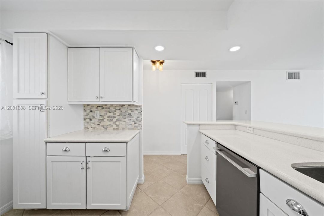 En Venta: $499,000 (2 camas, 2 baños, 1148 Pies cuadrados)