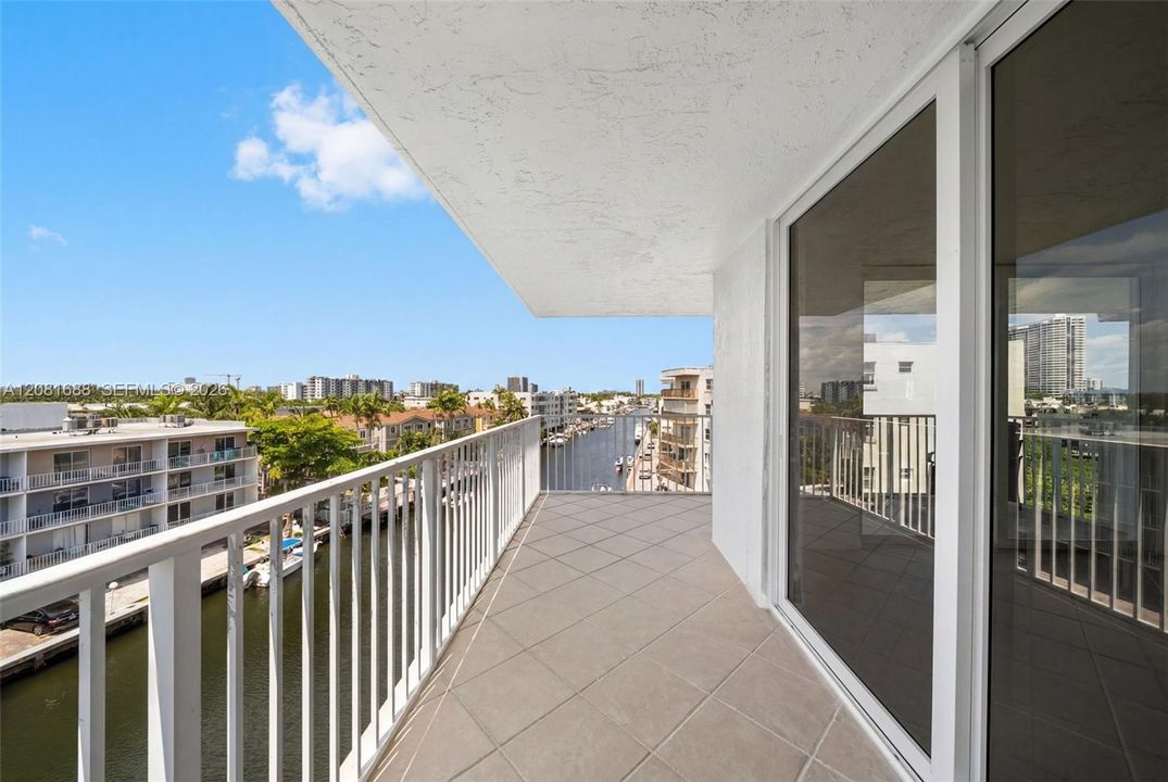 En Venta: $499,000 (2 camas, 2 baños, 1148 Pies cuadrados)