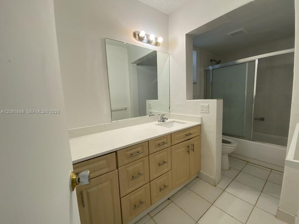 En Renta: $1,450 (1 camas, 1 baños, 720 Pies cuadrados)