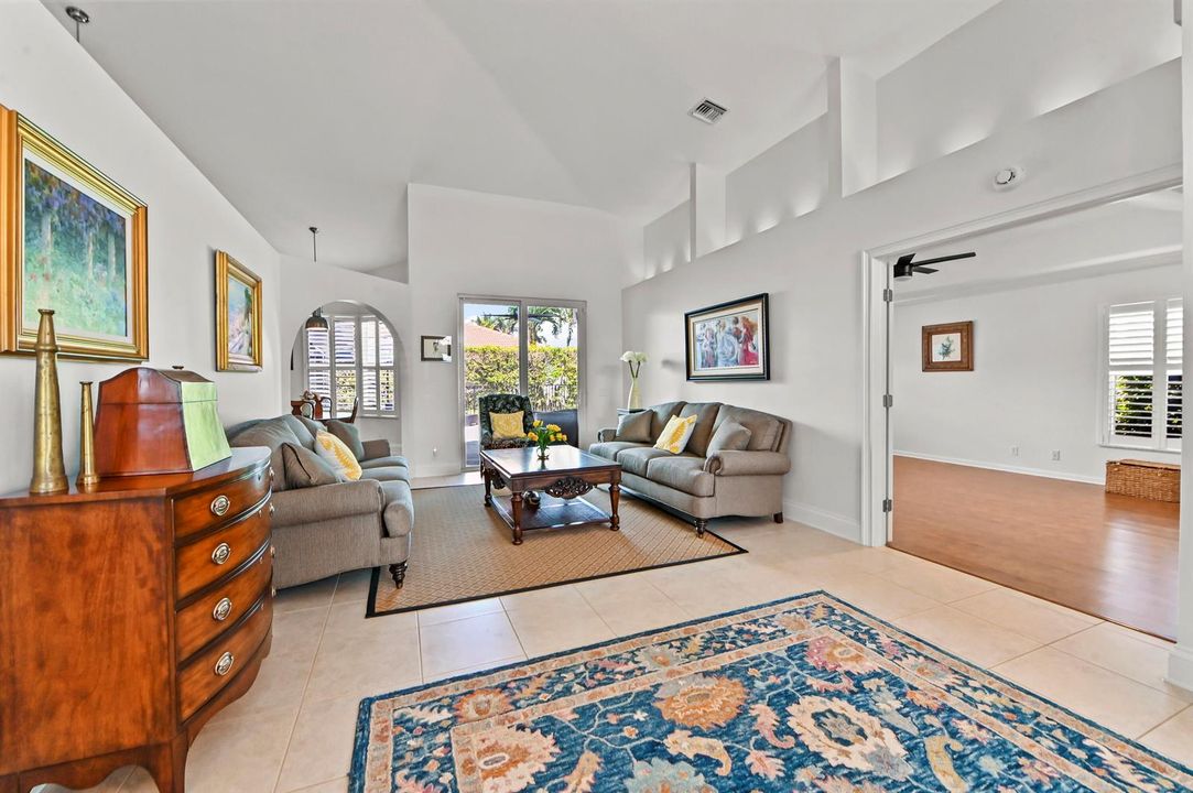 08 Living room 04