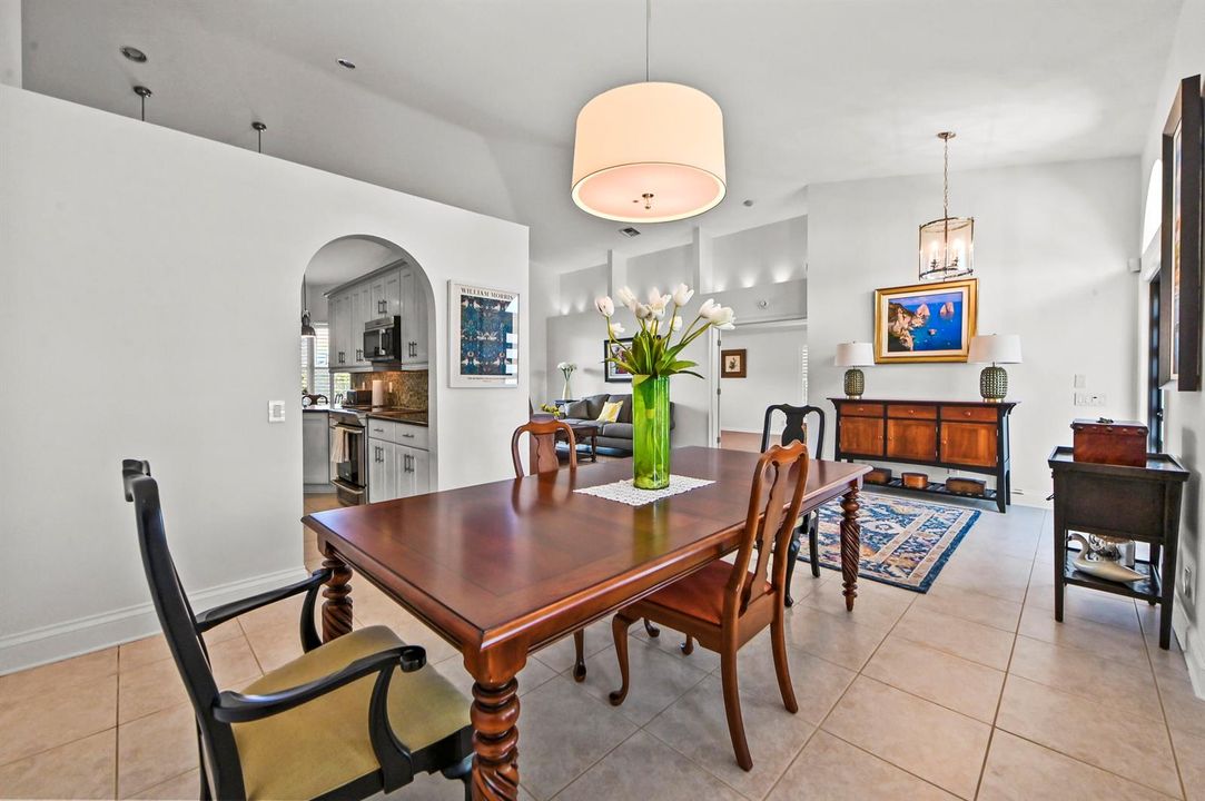09 Dining room 01