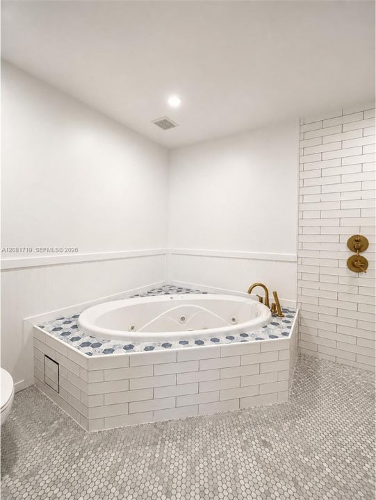 В аренду: $18,000 (3 спален, 3 ванн, 2200 Квадратных фут)
