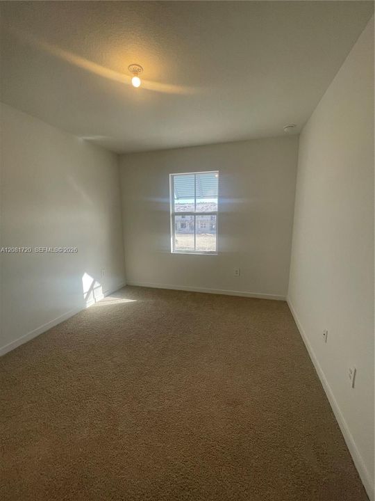 В аренду: $3,600 (4 спален, 3 ванн, 2002 Квадратных фут)