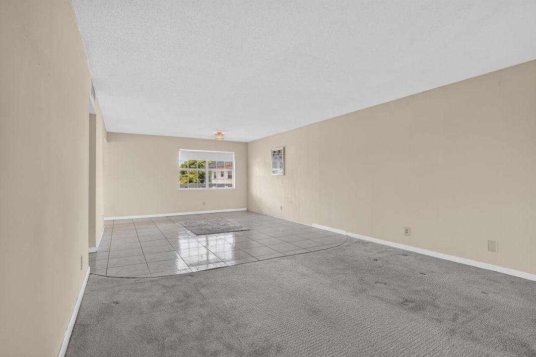16-4140-NW-44th-Ave-16-