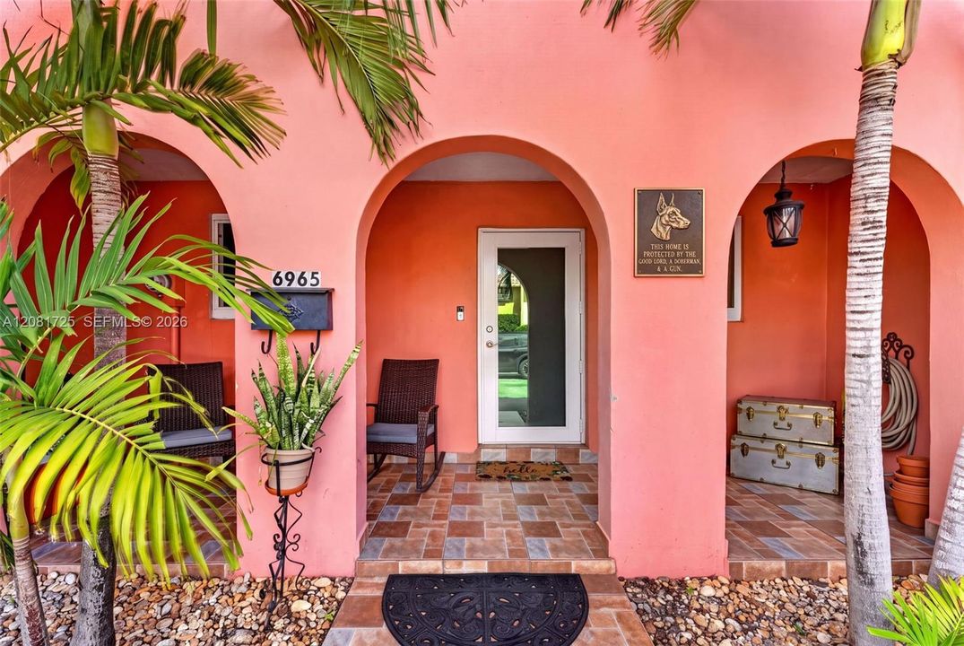 En Venta: $485,000 (3 camas, 2 baños, 1606 Pies cuadrados)