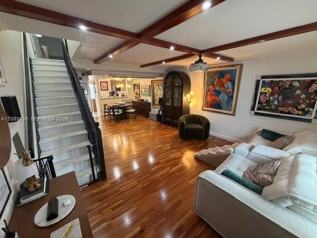 For Sale: $444,000 (2 beds, 2 baths, 1150 Square Feet)