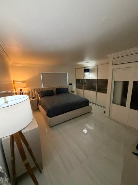 For Sale: $444,000 (2 beds, 2 baths, 1150 Square Feet)