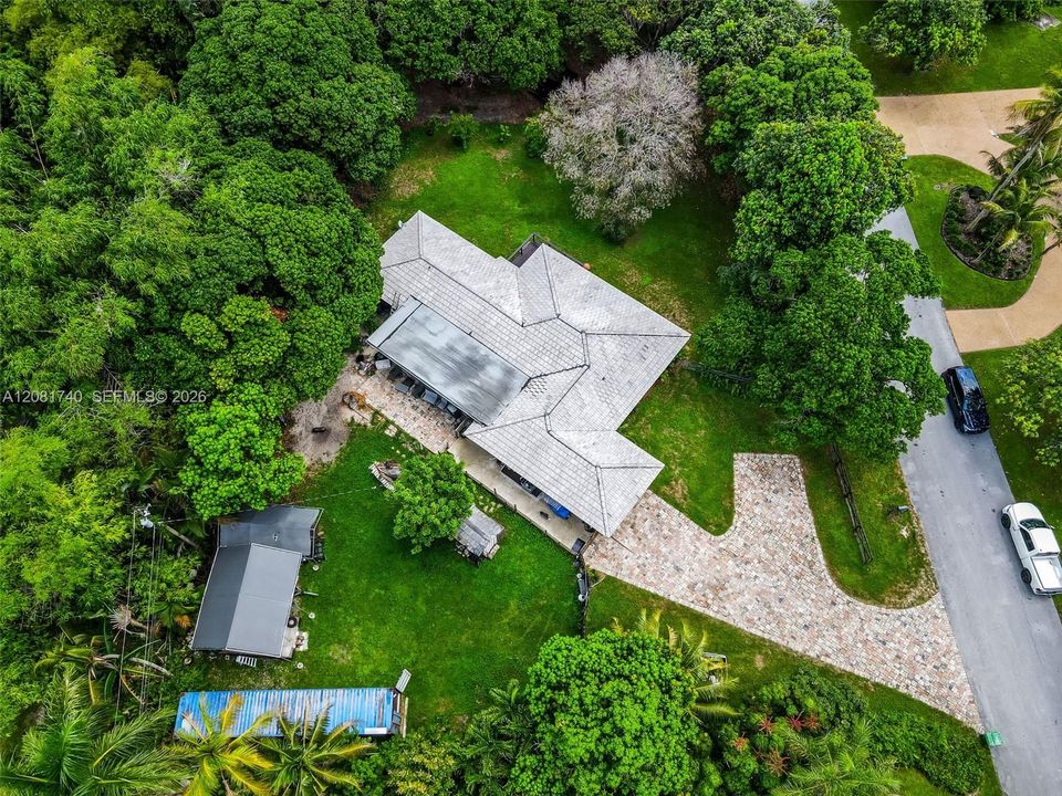 На продажу: $990,000 (4 спален, 2 ванн, 1608 Квадратных фут)