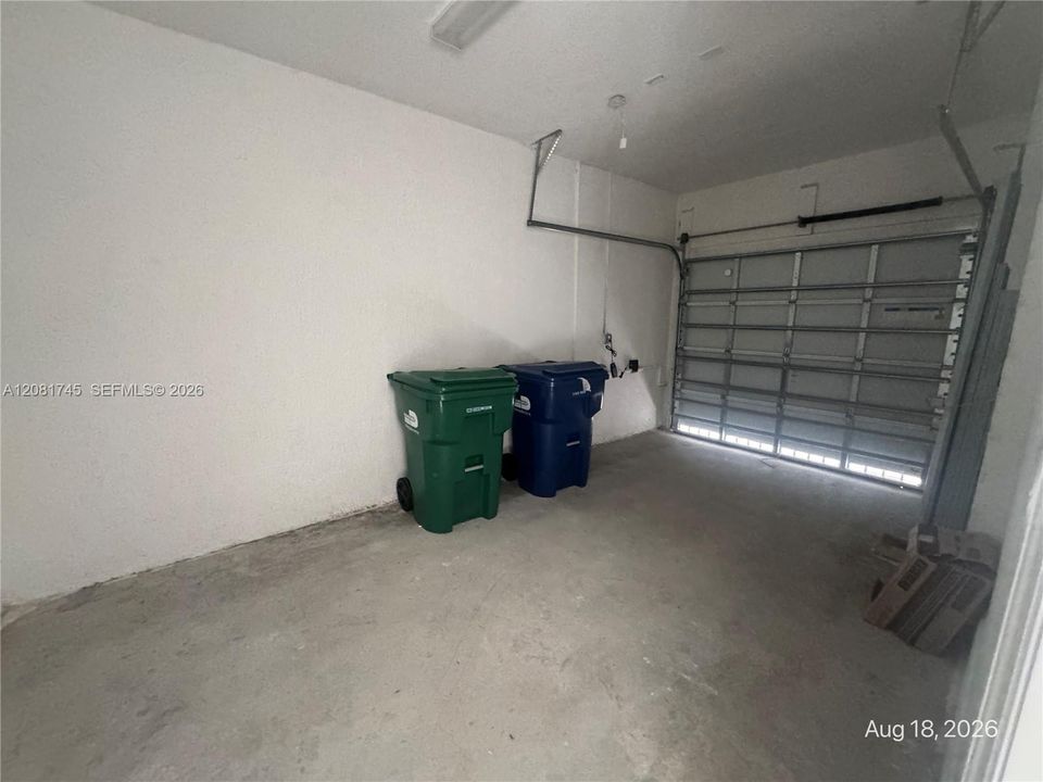 En Venta: $390,000 (3 camas, 2 baños, 1695 Pies cuadrados)