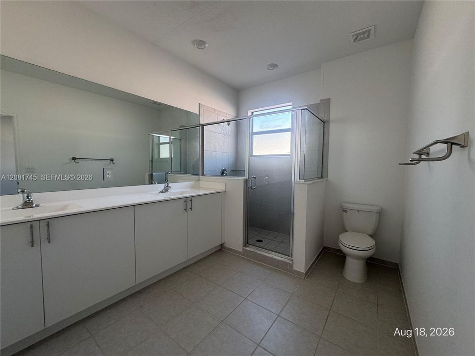 En Venta: $390,000 (3 camas, 2 baños, 1695 Pies cuadrados)